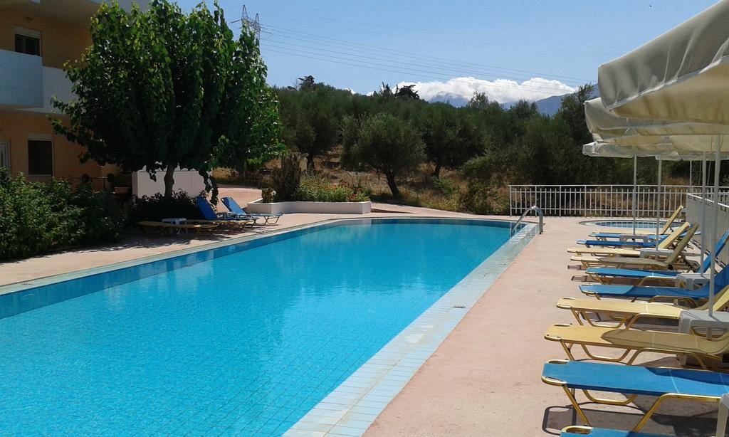 Calamon Apartments Episkopi-Chania Eksteriør bilde
