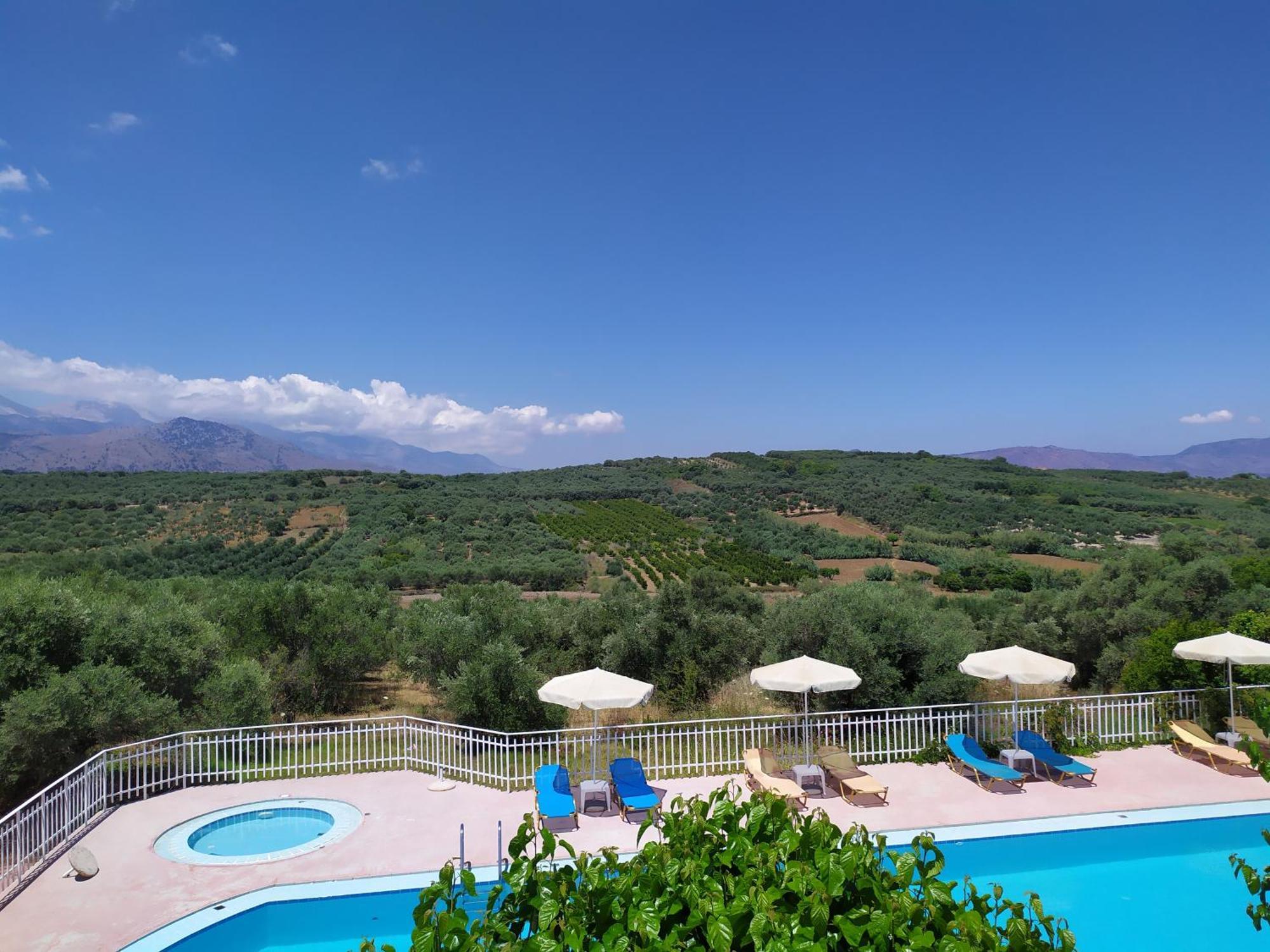Calamon Apartments Episkopi-Chania Eksteriør bilde