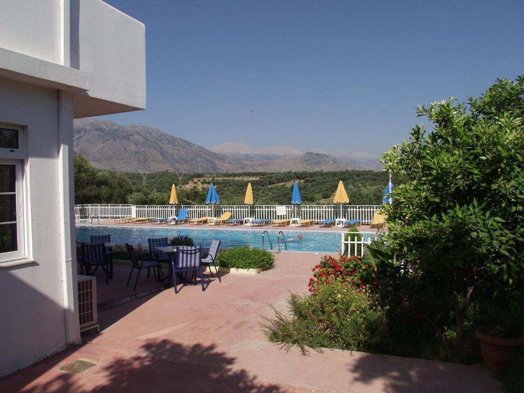 Calamon Apartments Episkopi-Chania Eksteriør bilde