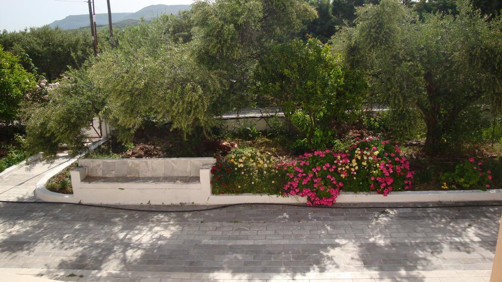 Calamon Apartments Episkopi-Chania Eksteriør bilde